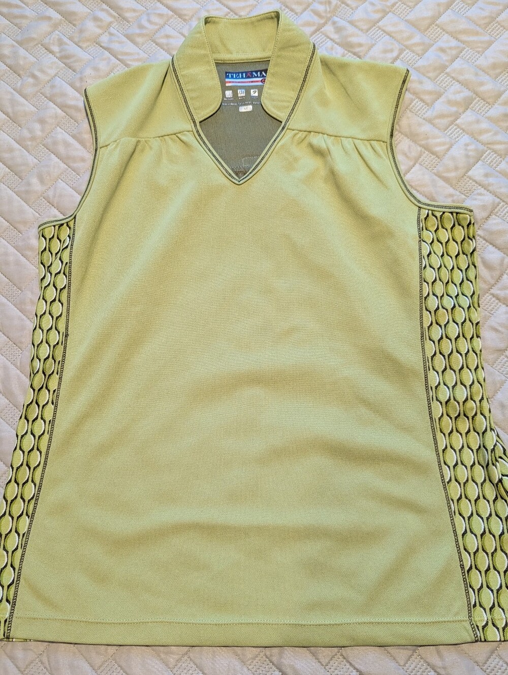 Tehama Carbon Tech Sz.M Green Sleeveless Pull Over Polo Accent Design
